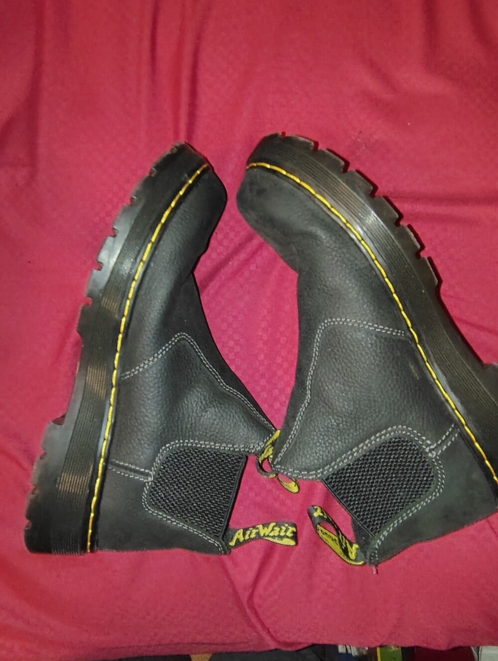 Dr Martens Men's Size 10 Black Leather Boots